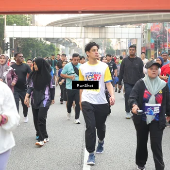 Runner Photo 4672801