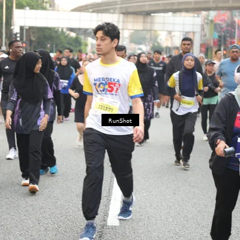 Runner Photo 4672913