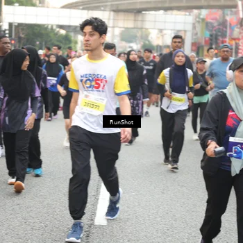 Runner Photo 4672914