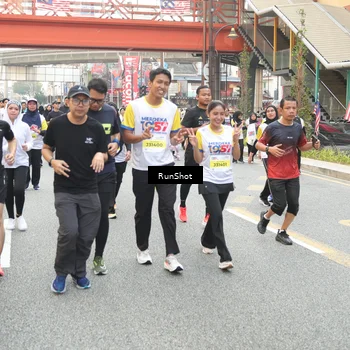 Runner Photo 4672920