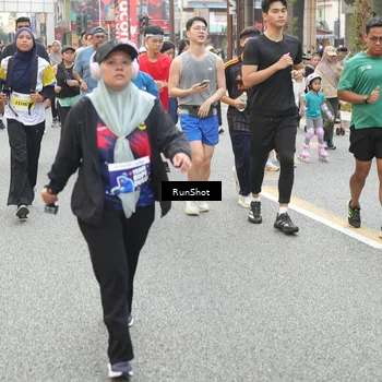 Runner Photo 4672987