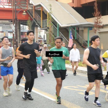 Runner Photo 4672994