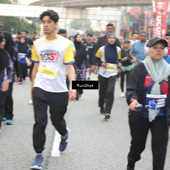 Runner Photo 4673053