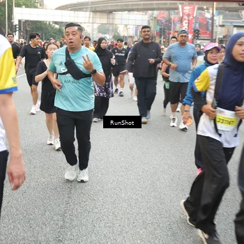 Runner Photo 4673093