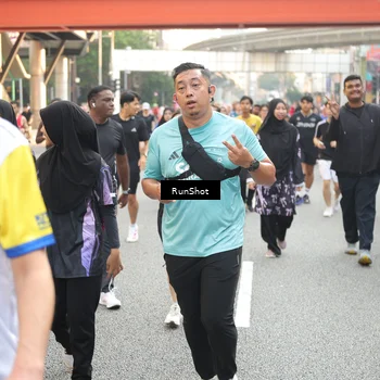Runner Photo 4673116