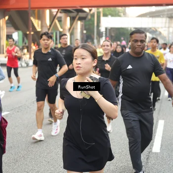 Runner Photo 4673160