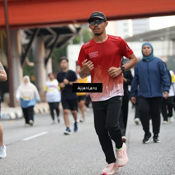 Runner Photo 4673248