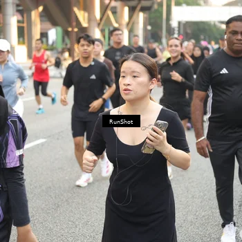 Runner Photo 4673381