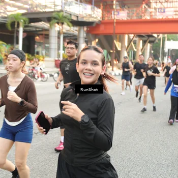 Runner Photo 4673429