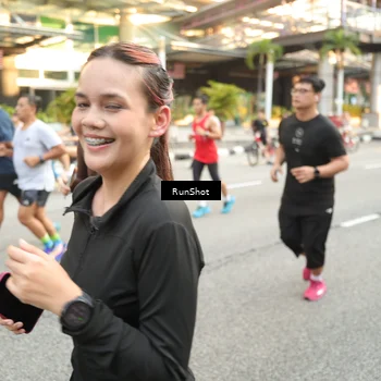 Runner Photo 4673438