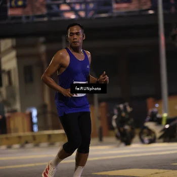 Runner Photo 4673541