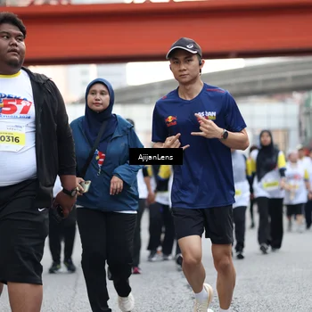 Runner Photo 4673572
