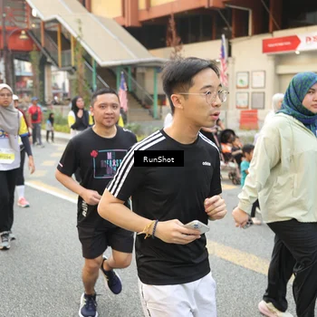 Runner Photo 4673611