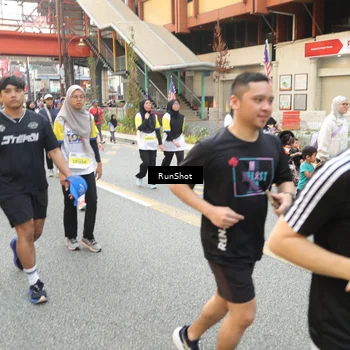 Runner Photo 4673620