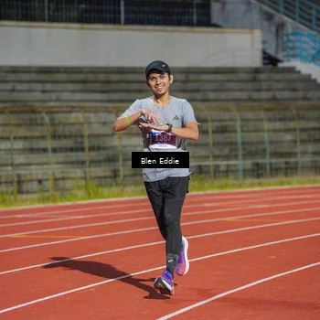 Runner Photo 4673631