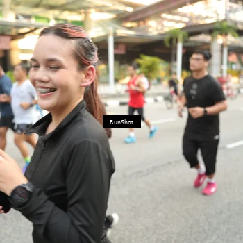 Runner Photo 4673732
