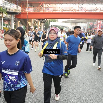 Runner Photo 4673761