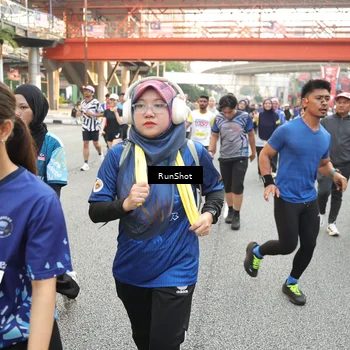 Runner Photo 4673810