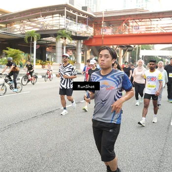 Runner Photo 4673832