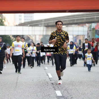 Runner Photo 4673863