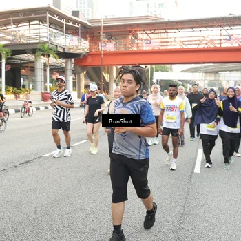 Runner Photo 4673873