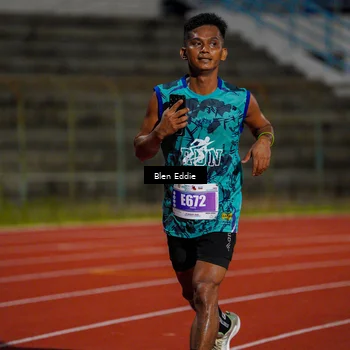 Runner Photo 4673894