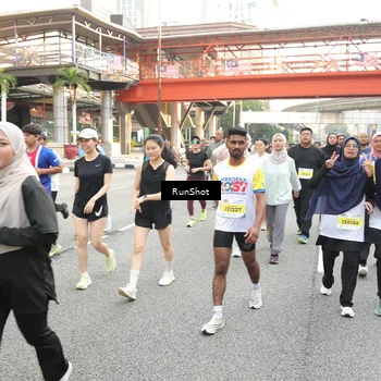 Runner Photo 4673945