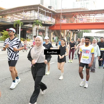Runner Photo 4673972
