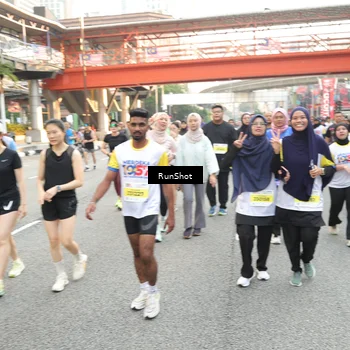 Runner Photo 4673973