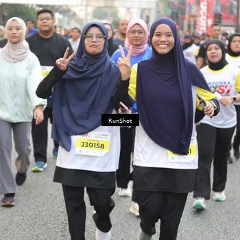 Runner Photo 4674012