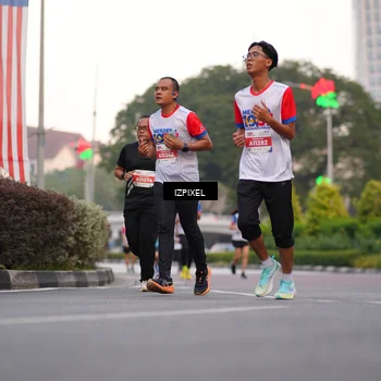 Runner Photo 4674029
