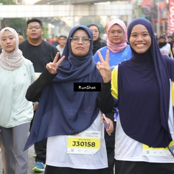 Runner Photo 4674055