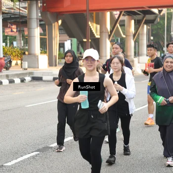Runner Photo 4674091