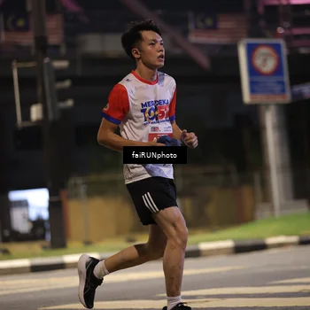 Runner Photo 4674191