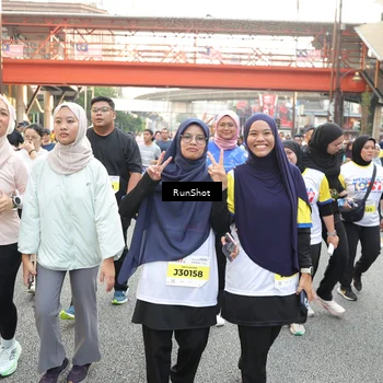Runner Photo 4674197