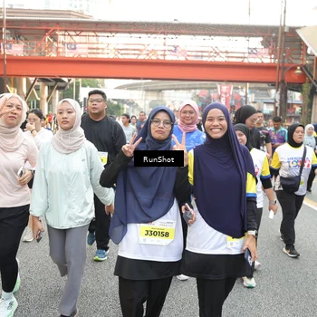 Runner Photo 4674211