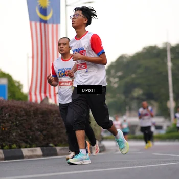 Runner Photo 4674217