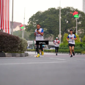 Runner Photo 4674239