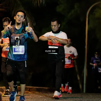 Runner Photo 4674266