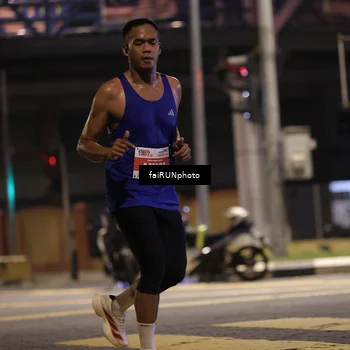 Runner Photo 4674274