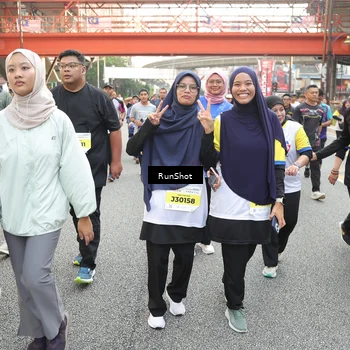 Runner Photo 4674317