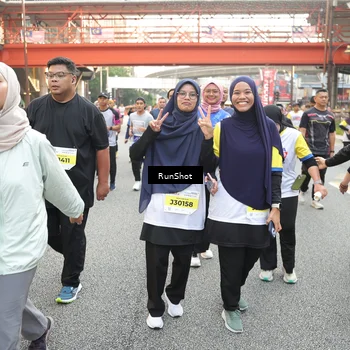 Runner Photo 4674347