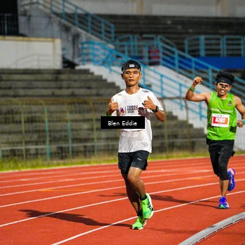Runner Photo 4674350
