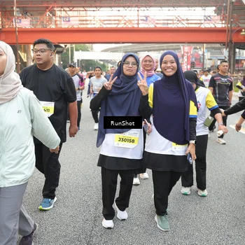 Runner Photo 4674381