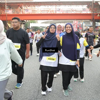 Runner Photo 4674392