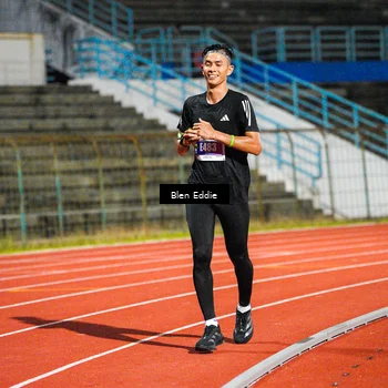 Runner Photo 4674445