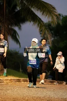 Runner Photo 4674462