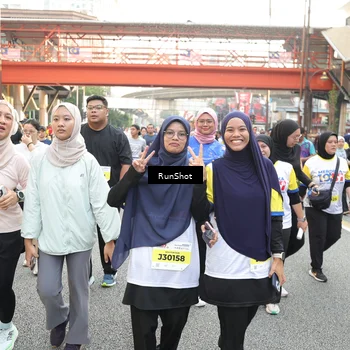 Runner Photo 4674479