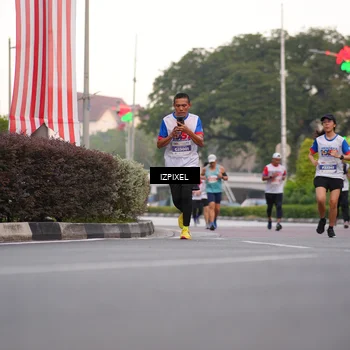 Runner Photo 4674485