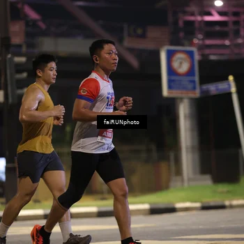 Runner Photo 4674488